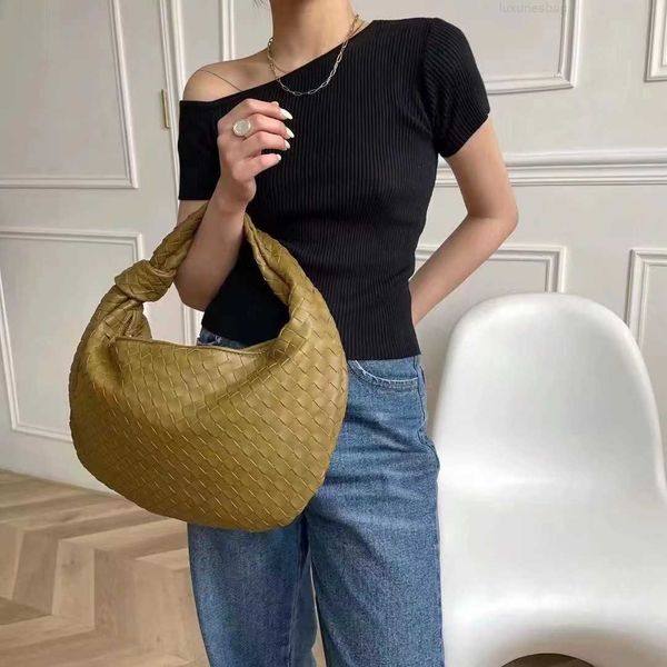 botega venates jodie mini teen intrecciato pouch woven bag type large capacity knotted handbag cloud ox horn dumplings m7by
botega venates jodie mini teen intrecciato pouch woven bag type large capacity knotted handbag cloud ox horn dumplings m7by