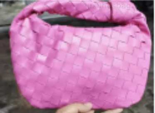 botega venates jodie mini teen intrecciato pouch summer oxhorn woven fashion portable women's bag egr7
botega venates jodie mini teen intrecciato pouch summer oxhorn woven fashion portable women's bag egr7