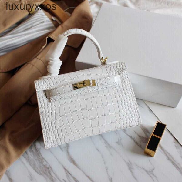 outdoor palm women's kellies fashion 2023 one bags bag pattern cowhide designer mini crocodile shoulder crossbody handheld 19cm 3kdf
outdoor palm women's kellies fashion 2023 one bags bag pattern cowhide designer mini crocodile shoulder crossbody handheld 19cm 3kdf
