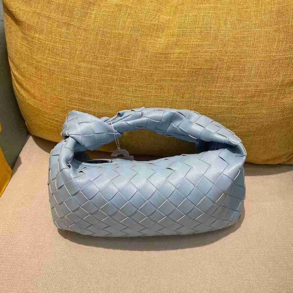 botega venates jodie teen intrecciato pouch knitting knotted net red asigo same mini oxhorn single shoulder armpit portable cloud bag w795
botega venates jodie teen intrecciato pouch knitting knotted net red asigo same mini oxhorn single shoulder armpit portable cloud bag w795