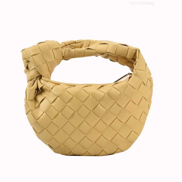 botega venates jodie mini teen intrecciato pouch fashion woven round hand lovely solid makaron small bag style q6vz
botega venates jodie mini teen intrecciato pouch fashion woven round hand lovely solid makaron small bag style q6vz