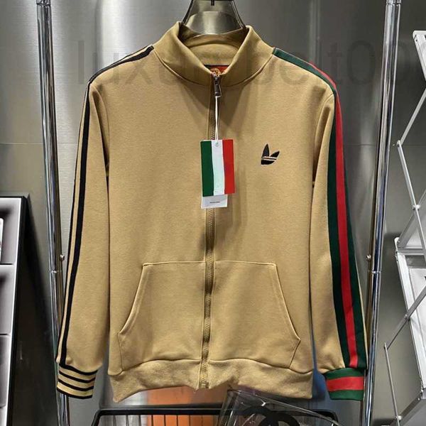 men's jackets designer jacket mens embroidery zipper jackets loose casual sports coat classic color matching joint men women cardigan, Black;brown
men's jackets designer jacket mens embroidery zipper jackets loose casual sports coat classic color matching joint men women cardigan, Black;brown