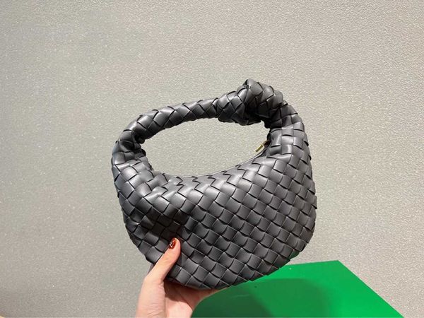 botega venates jodie mini teen intrecciato pouch mini woven knot cow horn dumplings cloud one shoulder handbag underarm bag girl tklr
botega venates jodie mini teen intrecciato pouch mini woven knot cow horn dumplings cloud one shoulder handbag underarm bag girl tklr