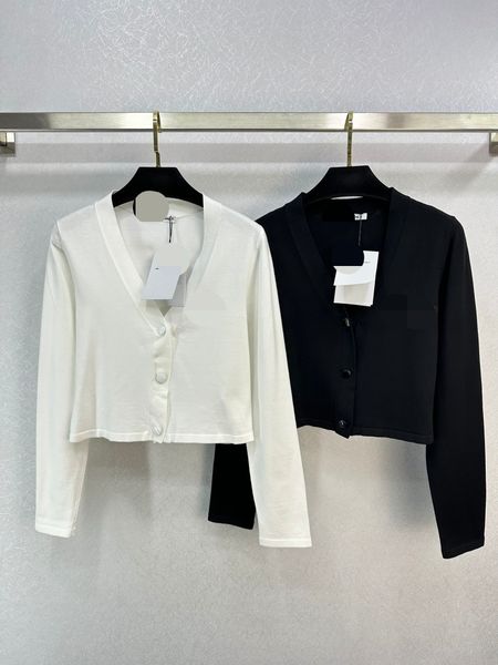 306 xl 2023 spring summer women sweater long sleeve white v neck cardigan brand same style striped white womens weilanx696, White;black
306 xl 2023 spring summer women sweater long sleeve white v neck cardigan brand same style striped white womens weilanx696, White;black