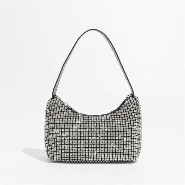 shinny shoulder glitter bags hobos crystal bag women diamonds crossbody handbags small luxury evening rhinestones party purses, Red;black
shinny shoulder glitter bags hobos crystal bag women diamonds crossbody handbags small luxury evening rhinestones party purses, Red;black