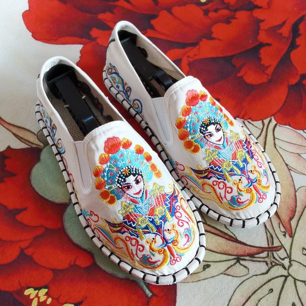 chinese traditional embroidered flats women classic embroidery womens loafers breathable slip on women espadrilles, Black
chinese traditional embroidered flats women classic embroidery womens loafers breathable slip on women espadrilles, Black