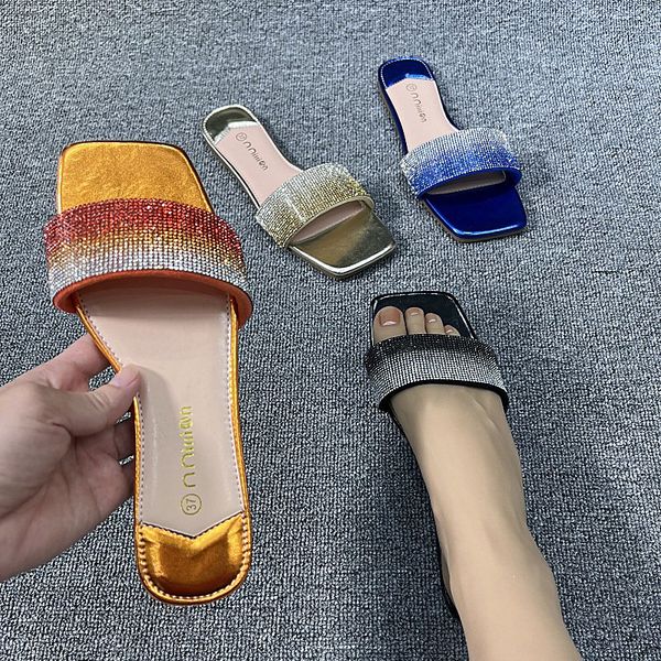 2023 women flat slippers beading golden flip flops girls summer casual outdoor soft leather strap design slides lady flats shoe black blue b
2023 women flat slippers beading golden flip flops girls summer casual outdoor soft leather strap design slides lady flats shoe black blue b
