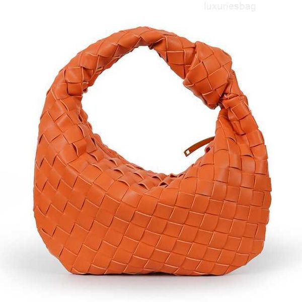 botega venates jodie mini teen intrecciato pouch woven hand underarm woven bag vwcb
botega venates jodie mini teen intrecciato pouch woven hand underarm woven bag vwcb
