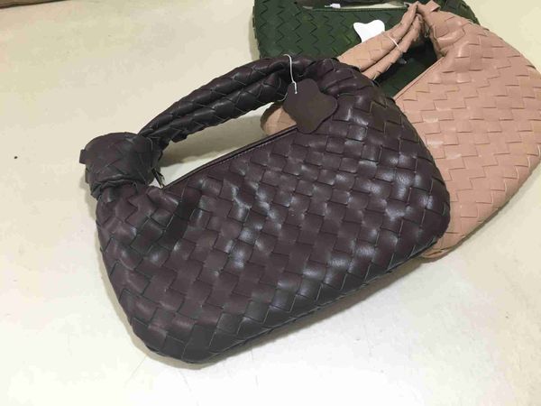 botega venates jodie mini teen intrecciato pouch ox horn carry women's popular hand woven bag mwp1
botega venates jodie mini teen intrecciato pouch ox horn carry women's popular hand woven bag mwp1
