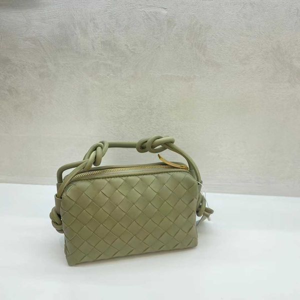 botega venates jodie mini teen intrecciato pouch knitting cloud cow fashion knot leather oneshoulder crossbody small square bag woman evbx
botega venates jodie mini teen intrecciato pouch knitting cloud cow fashion knot leather oneshoulder crossbody small square bag woman evbx