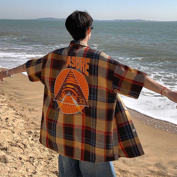summer mens casual shirts checkered silk short sleeve shirt designer shirt digital print thin jacket men women fashion hip hop cardigan coat, White;black
summer mens casual shirts checkered silk short sleeve shirt designer shirt digital print thin jacket men women fashion hip hop cardigan coat, White;black