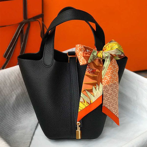 style drawstring tote bag vegetable luxury handbag women's picotin leather basket women new purse designer fashion cowhide bucket small
style drawstring tote bag vegetable luxury handbag women's picotin leather basket women new purse designer fashion cowhide bucket small