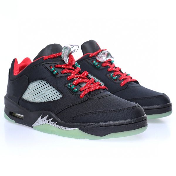basketball designer shoes black classic jade 5s retro clot low casual lifestyle shoes with original box
basketball designer shoes black classic jade 5s retro clot low casual lifestyle shoes with original box