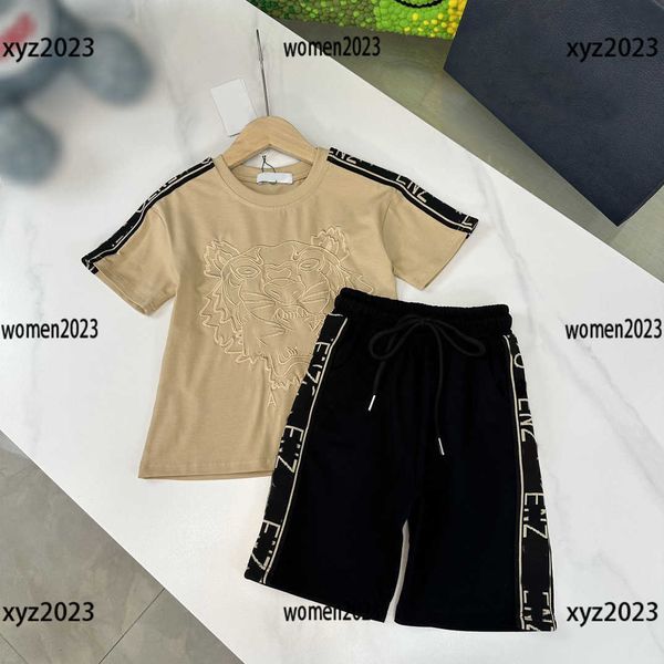 2023 kids dress child sets baby clothes summer 2pcs animal print t-shirt and plaid design shorts new listing handsome size 100-150 cm, White
2023 kids dress child sets baby clothes summer 2pcs animal print t-shirt and plaid design shorts new listing handsome size 100-150 cm, White