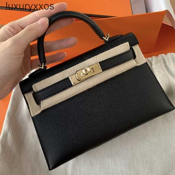 outdoor palm one bags kellies fashion 2023 mini bag cowhide designer women's crocodile pattern shoulder crossbody handheld 19cm 7z9h
outdoor palm one bags kellies fashion 2023 mini bag cowhide designer women's crocodile pattern shoulder crossbody handheld 19cm 7z9h
