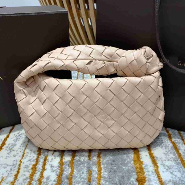 botega venates jodie mini teen intrecciato pouch net red ashigo same mini woven ox horn single shoulder armpit hand cloud knotted bag cjch
botega venates jodie mini teen intrecciato pouch net red ashigo same mini woven ox horn single shoulder armpit hand cloud knotted bag cjch