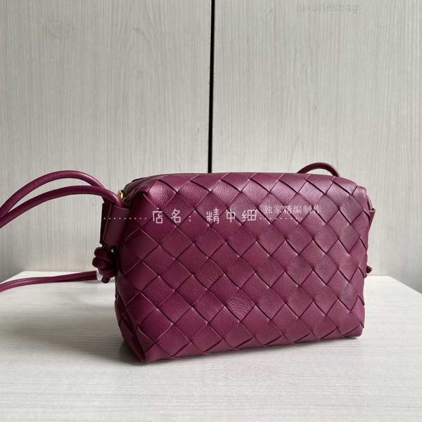 botega venates jodie mini teen intrecciato pouch lambskin woven diagonal lingge leather women's camera small square dumpling shoulder m
botega venates jodie mini teen intrecciato pouch lambskin woven diagonal lingge leather women's camera small square dumpling shoulder m