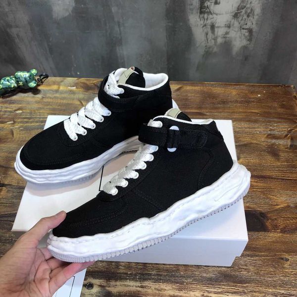 maison mihara blakey yasuhiro mmy dissolved shoes canvas shoe stc sneakers mmy low cut for men women shell toe cap skate
maison mihara blakey yasuhiro mmy dissolved shoes canvas shoe stc sneakers mmy low cut for men women shell toe cap skate