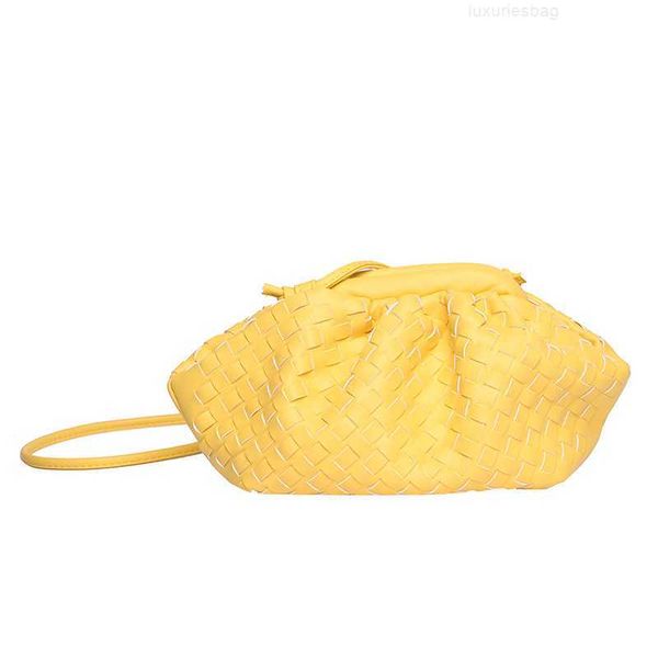 botega venates jodie mini teen intrecciato pouch woven cloud women's mesh red pleated small s fashion one shoulder crossbody clip bag 4
botega venates jodie mini teen intrecciato pouch woven cloud women's mesh red pleated small s fashion one shoulder crossbody clip bag 4
