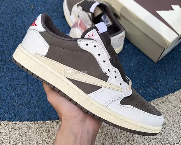 2023 release authentic basketball shoes designer sport shoe ts x 1 low reverse mocha university red fashion trainers come with box
2023 release authentic basketball shoes designer sport shoe ts x 1 low reverse mocha university red fashion trainers come with box