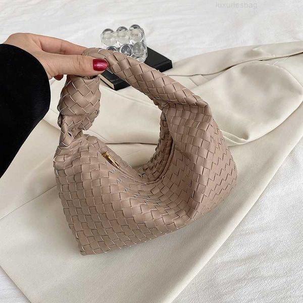 botega venates jodie mini teen intrecciato pouch woven texture westernized bag r style simple fashion large capacity vegetable basket women&
botega venates jodie mini teen intrecciato pouch woven texture westernized bag r style simple fashion large capacity vegetable basket women&