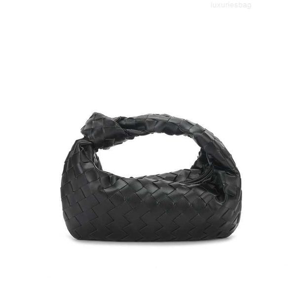 botega venates jodie mini teen intrecciato pouch small design oxhorn woven springsummer knot handheld cloud bag 99x9
botega venates jodie mini teen intrecciato pouch small design oxhorn woven springsummer knot handheld cloud bag 99x9