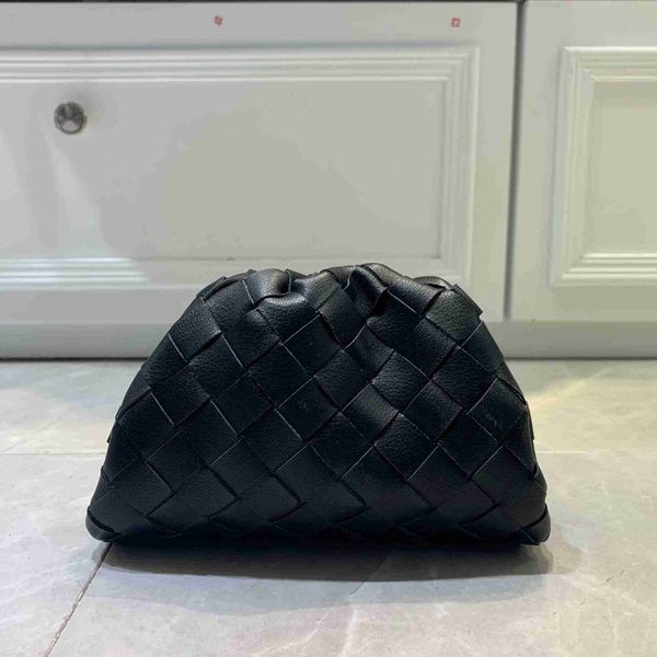 luxury botegas purse pouch designer bags venetas bag womens intrecciato woven simple fashion texture dumpling women nau5
luxury botegas purse pouch designer bags venetas bag womens intrecciato woven simple fashion texture dumpling women nau5