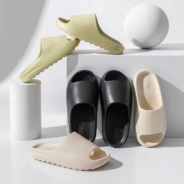 slippers summer slippers men women indoor eva high soft bottom sandals open toe trend slides light beach shoes slippers home size 35-46 g230, Black
slippers summer slippers men women indoor eva high soft bottom sandals open toe trend slides light beach shoes slippers home size 35-46 g230, Black