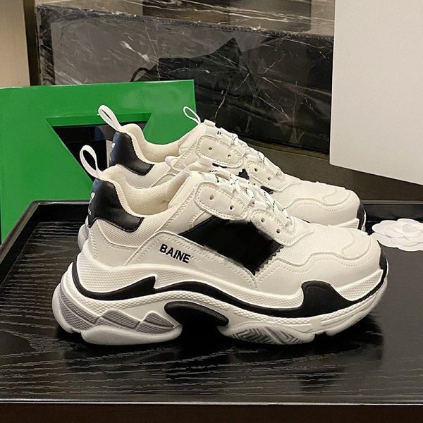 men sneakers running basketball shoes running outdoor fitness black breathable shoes round head shoes
men sneakers running basketball shoes running outdoor fitness black breathable shoes round head shoes