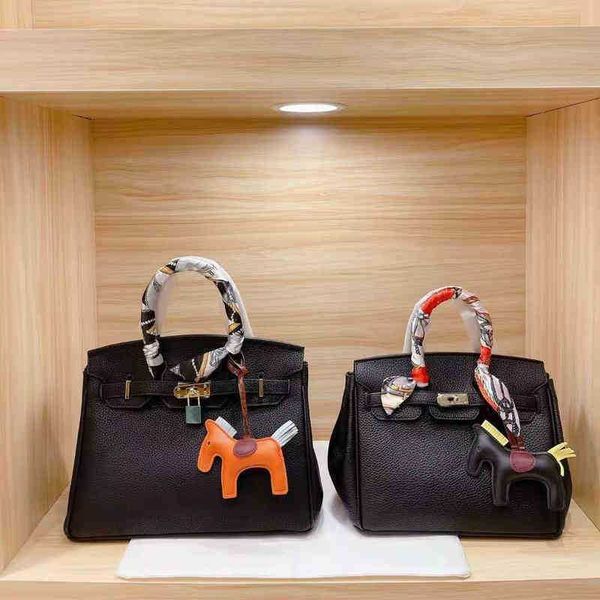 handbag designer birkins handbags factory bags outlet h womens pure leather flip platinum bag fashion versatile messenger
handbag designer birkins handbags factory bags outlet h womens pure leather flip platinum bag fashion versatile messenger