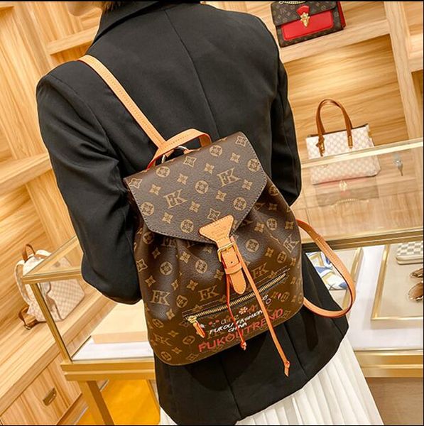 2023 new style bag fashion letter embossing backpack shoulder bag travel luggage package clutch handbag luxury designer bag tote bag backpac
2023 new style bag fashion letter embossing backpack shoulder bag travel luggage package clutch handbag luxury designer bag tote bag backpac