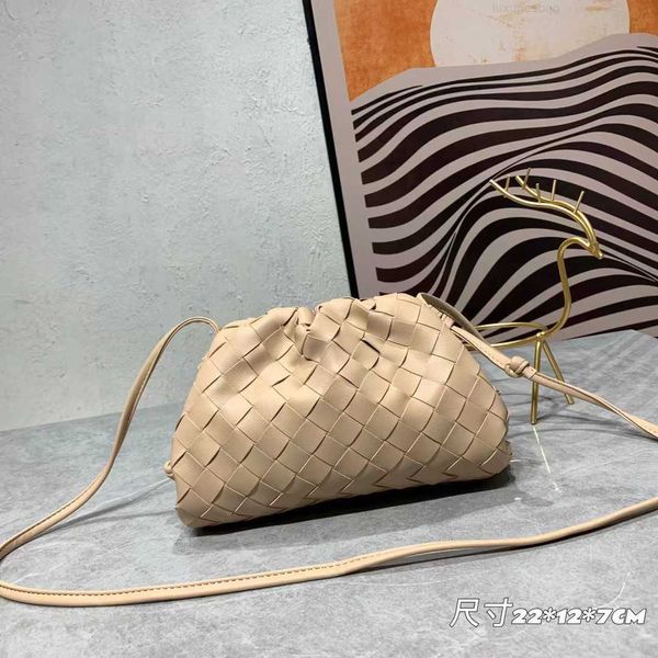 purse bags designer pouch handbag bag venetas botegas luxury intrecciato womens genuine woven simple versatile texture popular cross small g
purse bags designer pouch handbag bag venetas botegas luxury intrecciato womens genuine woven simple versatile texture popular cross small g