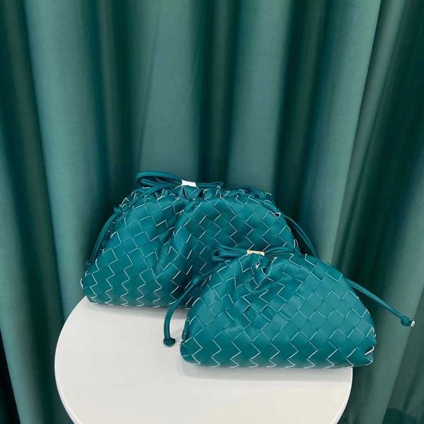 purse luxury designer pouch venetas bag bags botegas intrecciato womens woven soft dumpling bun trend one shoulder oblique cross handheld sm
purse luxury designer pouch venetas bag bags botegas intrecciato womens woven soft dumpling bun trend one shoulder oblique cross handheld sm