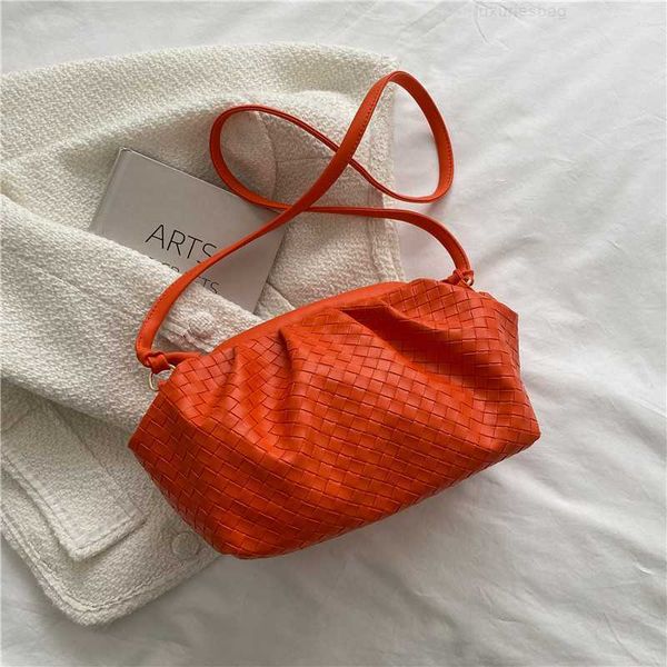 botega venates jodie mini teen intrecciato pouch wrinkled cloud trendy version simple small fresh single shoulder bag is popular in r this y
botega venates jodie mini teen intrecciato pouch wrinkled cloud trendy version simple small fresh single shoulder bag is popular in r this y