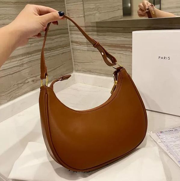 women ce designer ava underarm bag paris cowskin half moon handbags genuine leather clutch woman evening shoulder handbag luxurys designers
women ce designer ava underarm bag paris cowskin half moon handbags genuine leather clutch woman evening shoulder handbag luxurys designers