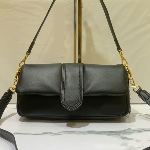 2023 luxury designer le bambimou shoulder bag women crossbody bags bambimou handbags soft real leather baguette bag fashion gold clutch bags
2023 luxury designer le bambimou shoulder bag women crossbody bags bambimou handbags soft real leather baguette bag fashion gold clutch bags