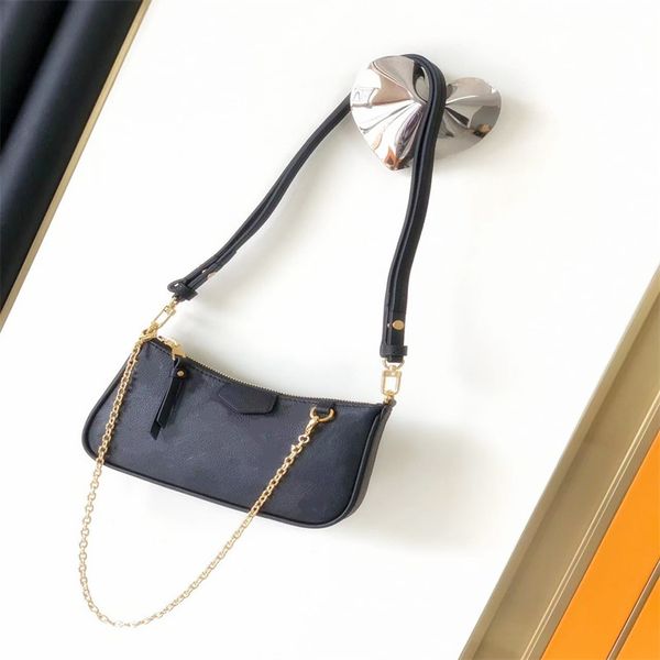 9a designer bag the tote bag shoulder women's handbag designer brand messenger bag wallet bag embossed and soft leather shoulder and ba
9a designer bag the tote bag shoulder women's handbag designer brand messenger bag wallet bag embossed and soft leather shoulder and ba