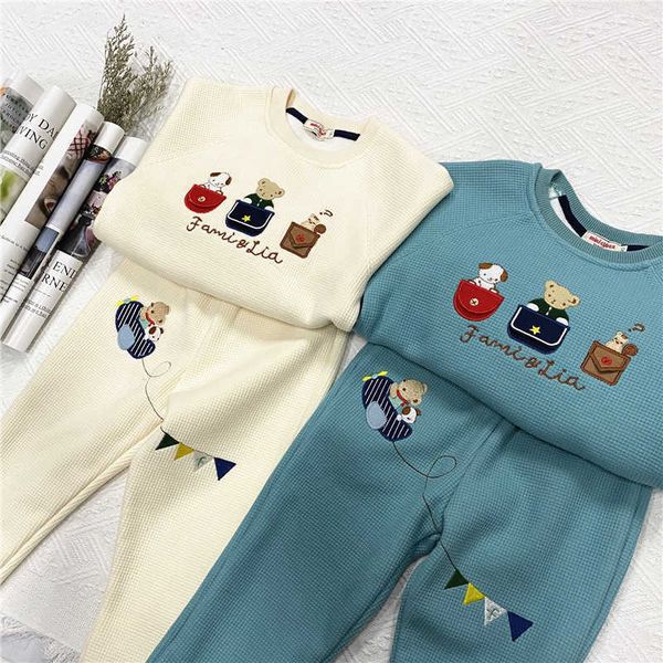 f family plush 22 winter new boys cute warm bear backpack casual sweater pants two-piece suit 2903, Black
f family plush 22 winter new boys cute warm bear backpack casual sweater pants two-piece suit 2903, Black