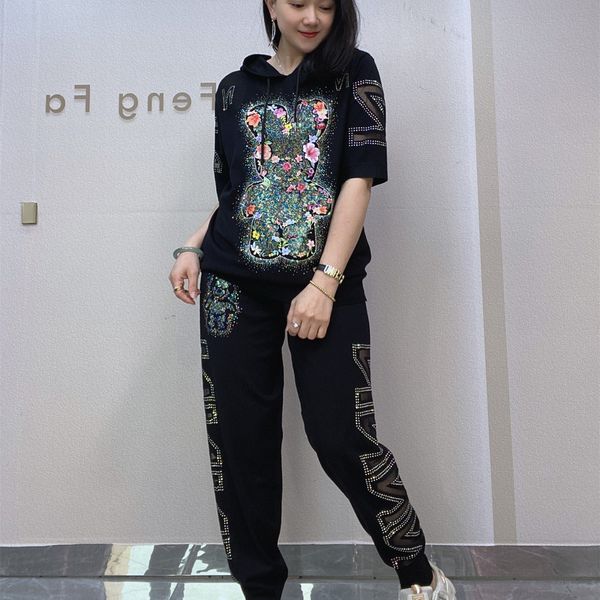 women's pants s 2pcs patchwork glitter sweater tracksuit women casual loose hooded sports set summer thin knitting gym clothing 230323, Black;white
women's pants s 2pcs patchwork glitter sweater tracksuit women casual loose hooded sports set summer thin knitting gym clothing 230323, Black;white