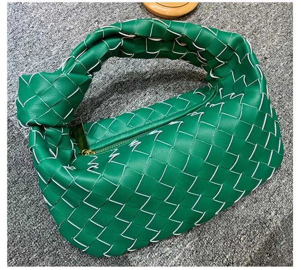 botega venates jodie mini teen intrecciato pouch handcarried woven the same style knotted oxhorn leather handcarried cloud dumpling bag sfz4
botega venates jodie mini teen intrecciato pouch handcarried woven the same style knotted oxhorn leather handcarried cloud dumpling bag sfz4