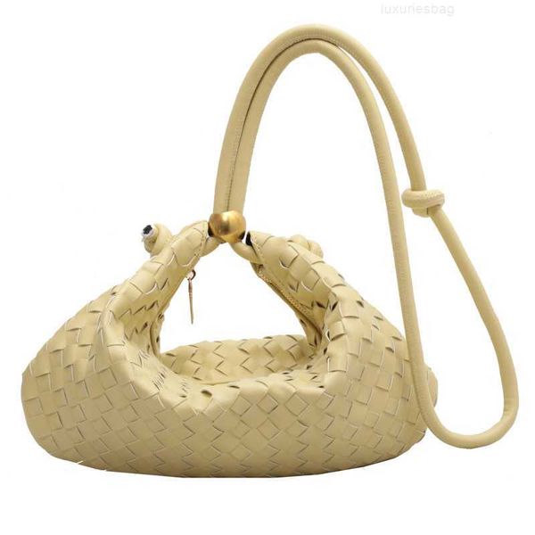 botega venates jodie mini teen intrecciato pouch summer knitted foreign style dumpling single shoulder small crossbody commuter bag 0ddp
botega venates jodie mini teen intrecciato pouch summer knitted foreign style dumpling single shoulder small crossbody commuter bag 0ddp