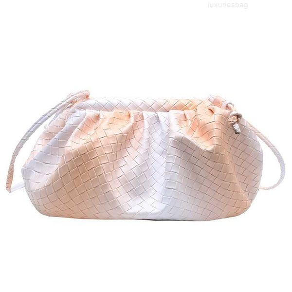 botega venates jodie mini teen intrecciato pouch women's net red bag gradient woven one shoulder cloud messenger bag kpdg
botega venates jodie mini teen intrecciato pouch women's net red bag gradient woven one shoulder cloud messenger bag kpdg