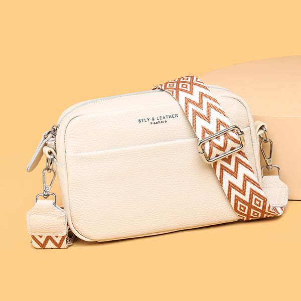 High quality bags Designers Women shoulder Classic Style Fashion Lady handbags Single shoulder crossbody bag Small square bag of cow skin, Green
High quality bags Designers Women shoulder Classic Style Fashion Lady handbags Single shoulder crossbody bag Small square bag of cow skin, Green