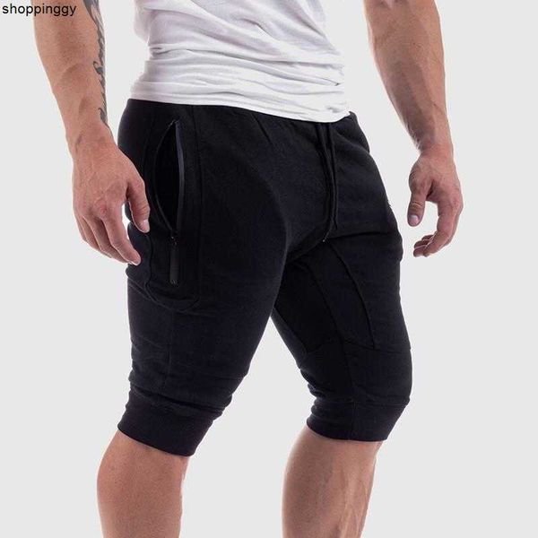 shorts new fashion trend high street summer brand loose five-point pants sports casual gym fitness jogging, White;black
shorts new fashion trend high street summer brand loose five-point pants sports casual gym fitness jogging, White;black