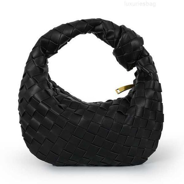 botega venates jodie mini teen intrecciato pouch woven hand underarm woven bag tcoc
botega venates jodie mini teen intrecciato pouch woven hand underarm woven bag tcoc