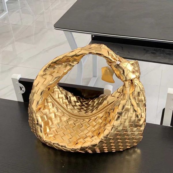 botega venates jodie mini teen intrecciato pouch soft cowhide woven armpit fashionable plaid hand knotted cowhorn pleated handbag 801f
botega venates jodie mini teen intrecciato pouch soft cowhide woven armpit fashionable plaid hand knotted cowhorn pleated handbag 801f