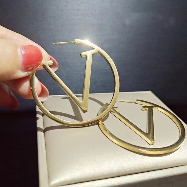 18k band rings gold hoop earring designer for woman earring huggie fashion earings stainless steel non allergic non fading wedding christmas, Golden;silver
18k band rings gold hoop earring designer for woman earring huggie fashion earings stainless steel non allergic non fading wedding christmas, Golden;silver