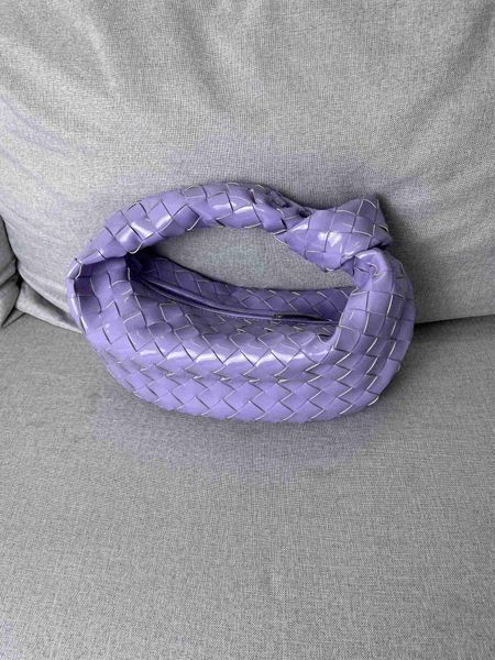 botega venates jodie mini teen intrecciato pouch patent leather woven horn cloud hand knotting handbag 8hev
botega venates jodie mini teen intrecciato pouch patent leather woven horn cloud hand knotting handbag 8hev