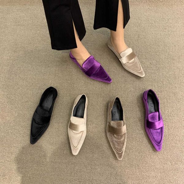 shoes woman flats casual female sneakers shallow mouth low heels loafers with fur pointed toe autumn oxfords dress retro winter 230223, Black
shoes woman flats casual female sneakers shallow mouth low heels loafers with fur pointed toe autumn oxfords dress retro winter 230223, Black