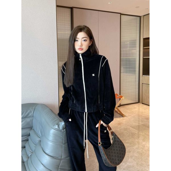 suit tracksuit cell line sports wear leisure casual fashion luxury brand letter embroidery velvet knit women coat pants i5af, Gray
suit tracksuit cell line sports wear leisure casual fashion luxury brand letter embroidery velvet knit women coat pants i5af, Gray
